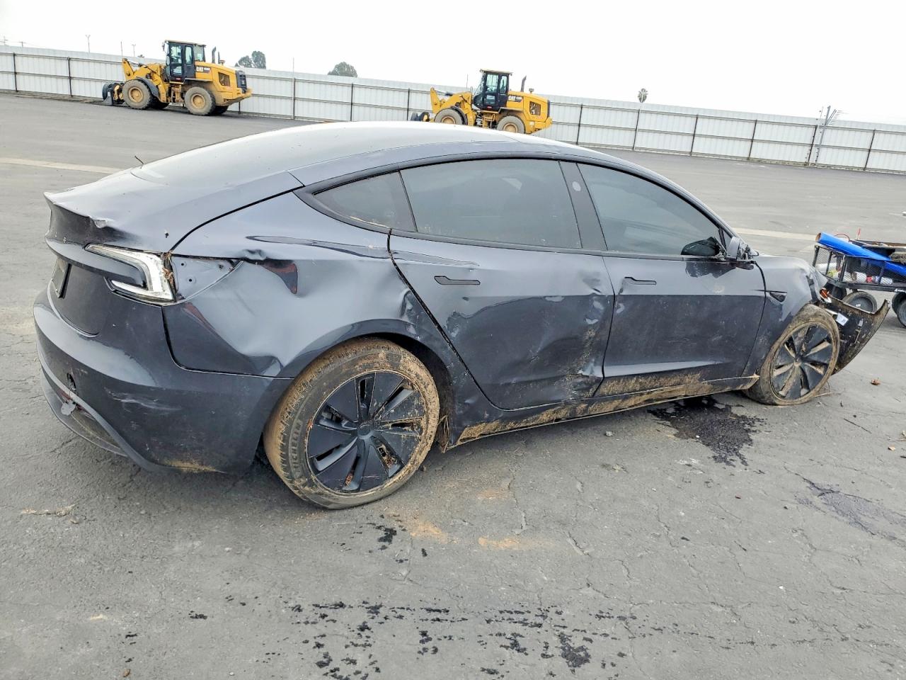 2024 TESLA MODEL 3 photo 3