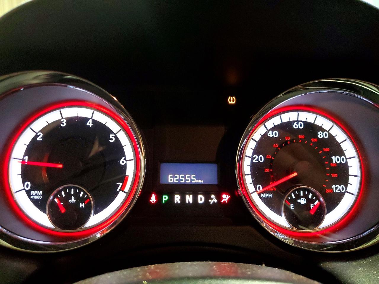 2015 DODGE GRAND CARAVAN SE photo 9