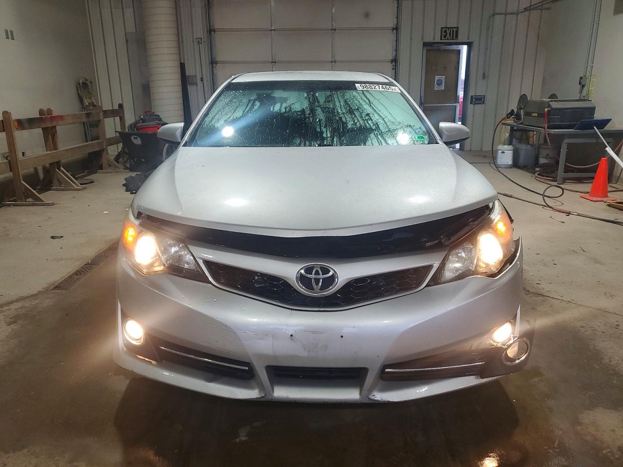 2013 TOYOTA CAMRY L photo 5