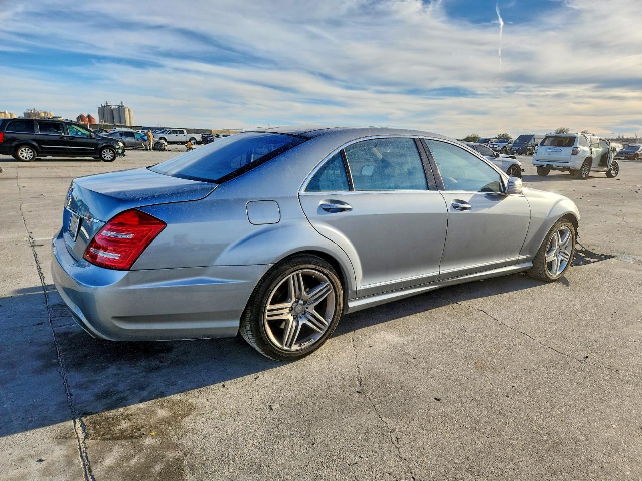 2013 MERCEDES-BENZ S 550 photo 3