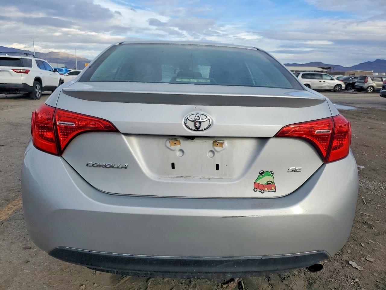 2017 TOYOTA COROLLA L photo 6