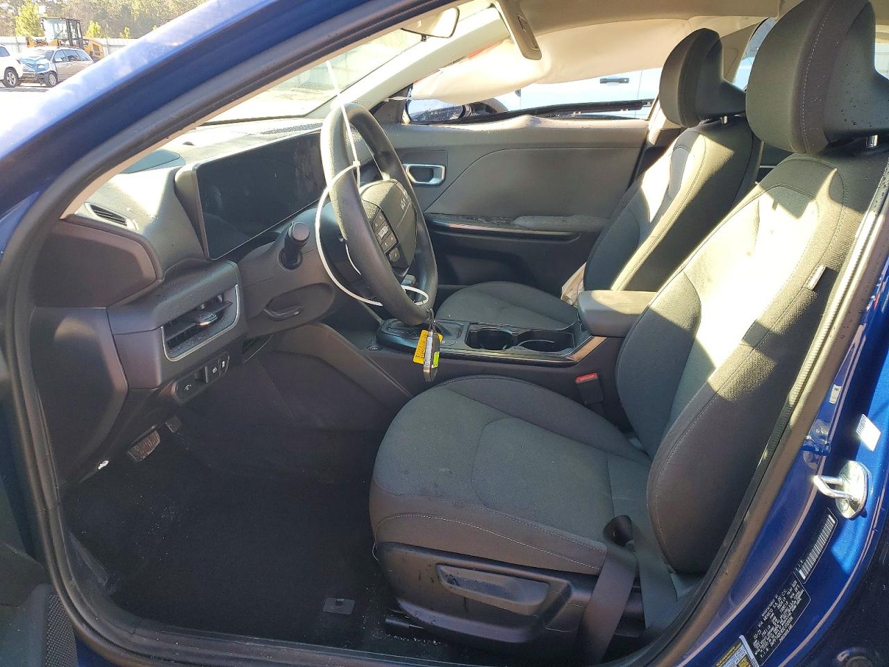 2025 KIA K4 LXS photo 7