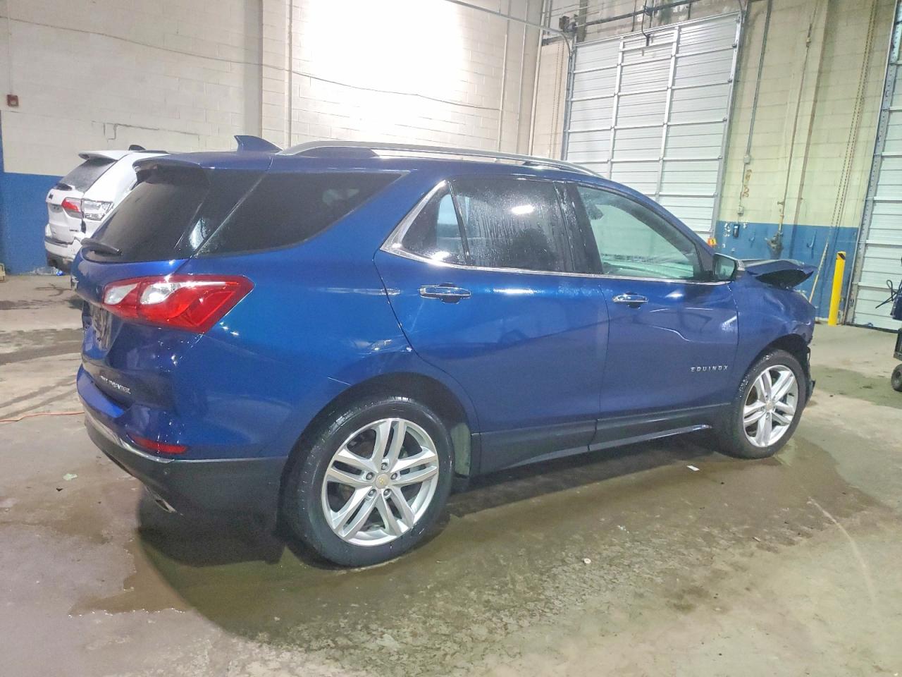 2020 CHEVROLET EQUINOX PREMIER photo 3