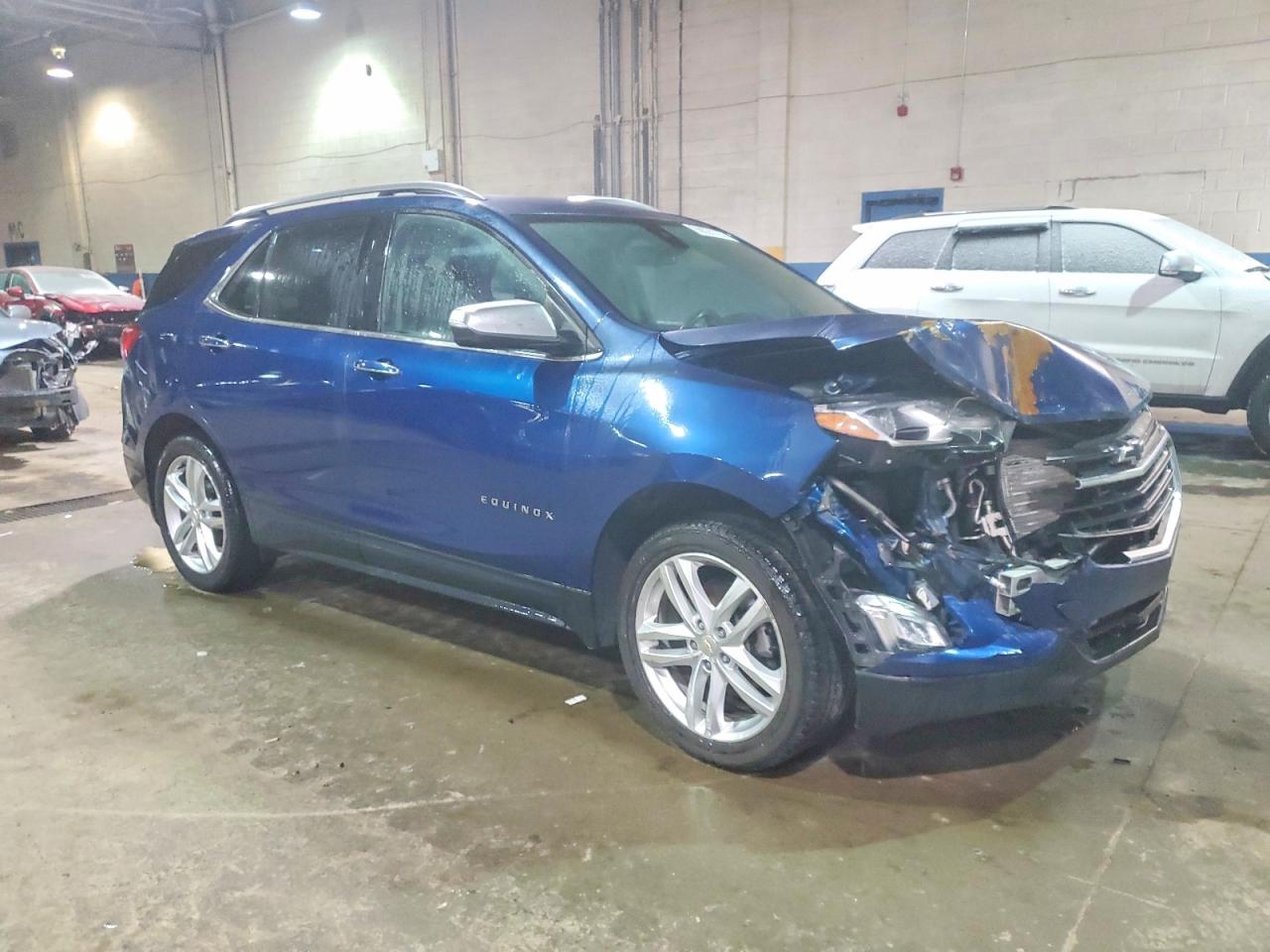 2020 CHEVROLET EQUINOX PREMIER photo 4