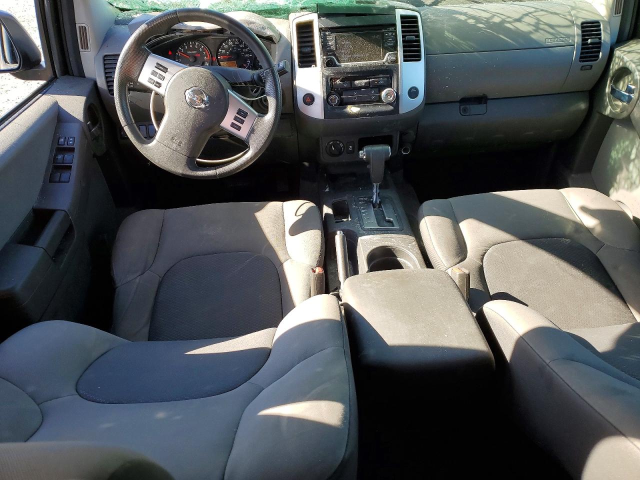 2015 NISSAN XTERRA X photo 8