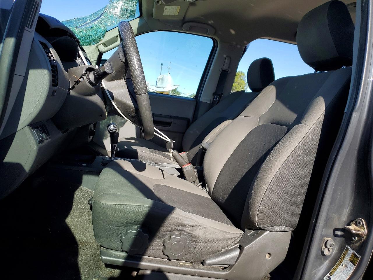 2015 NISSAN XTERRA X photo 7
