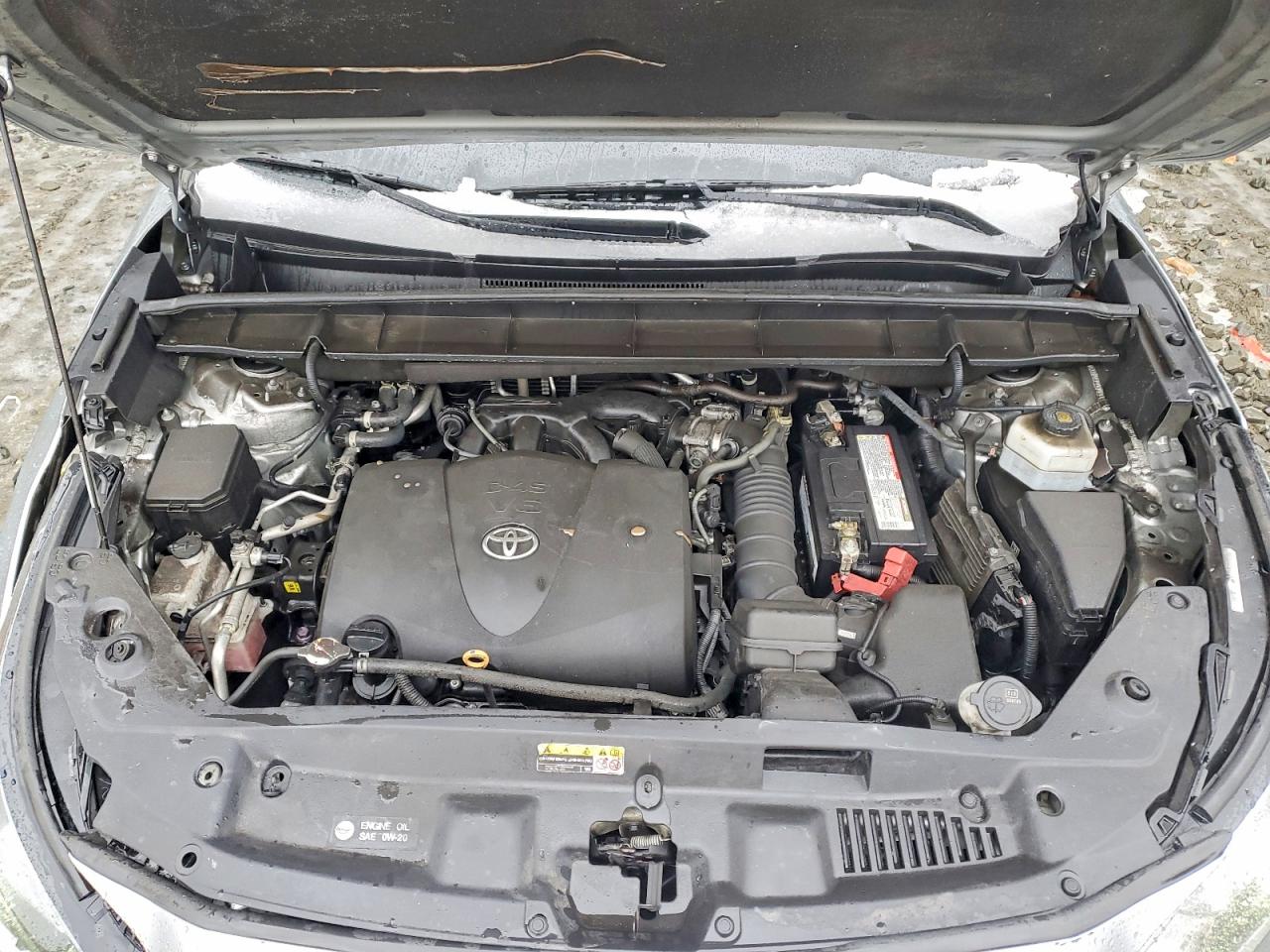 2022 TOYOTA HIGHLANDER XLE photo 12