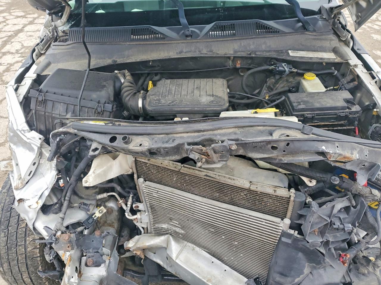 2007 DODGE NITRO SXT photo 12