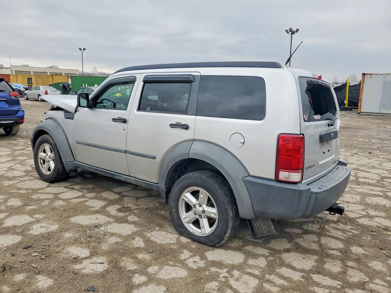 2007 DODGE NITRO SXT photo 2