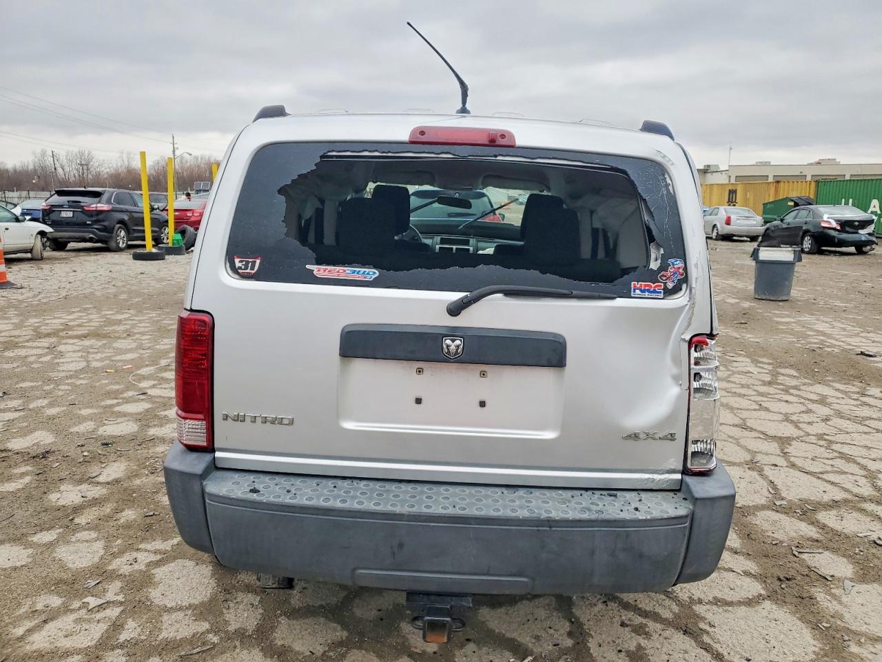 2007 DODGE NITRO SXT photo 6