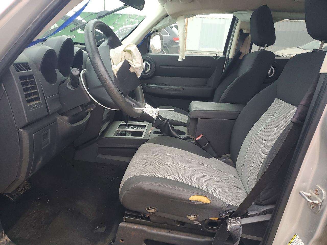 2007 DODGE NITRO SXT photo 7