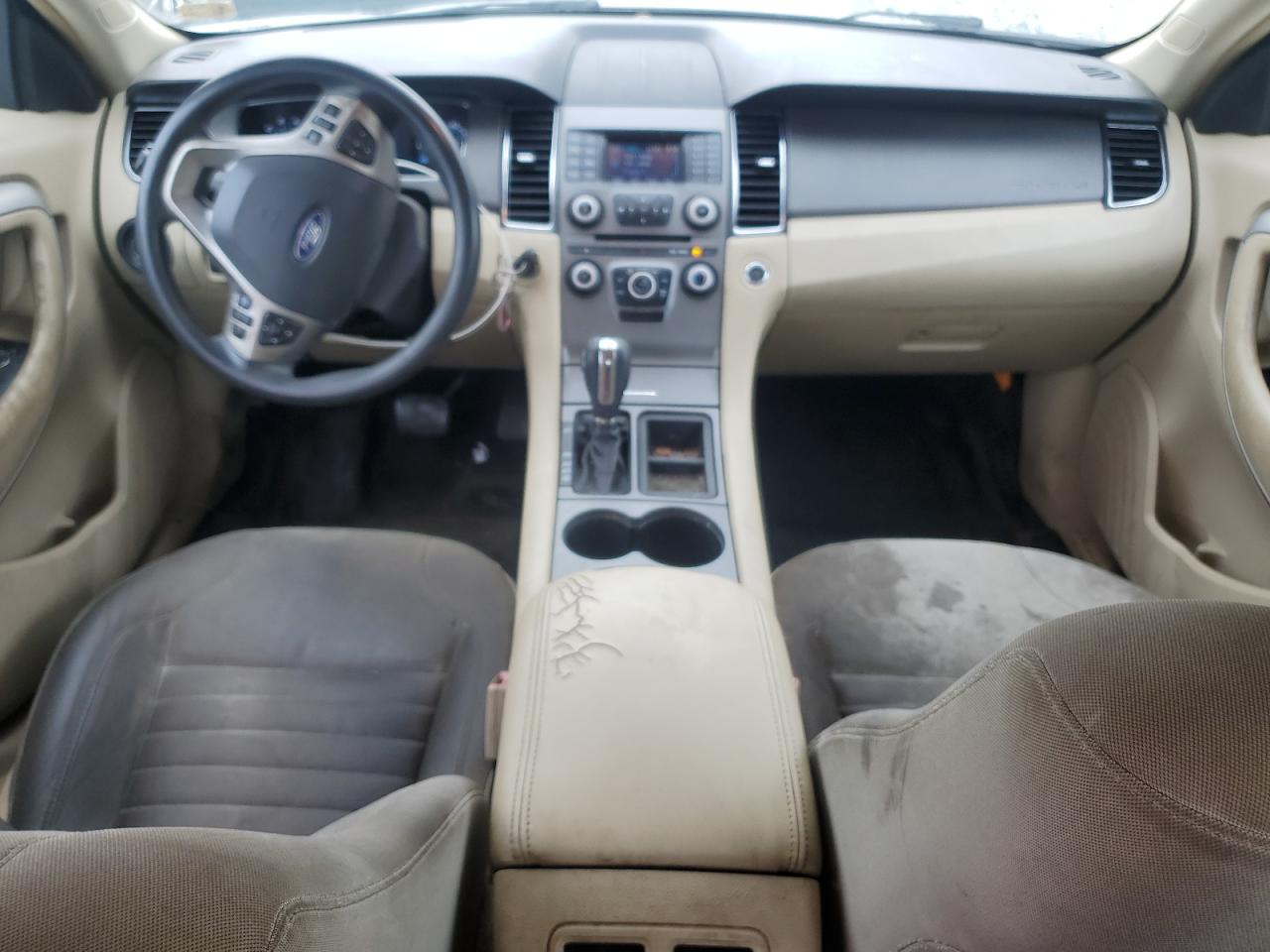 2014 FORD TAURUS SE photo 8