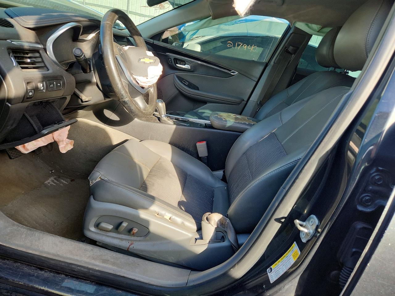 2014 CHEVROLET IMPALA LT photo 7