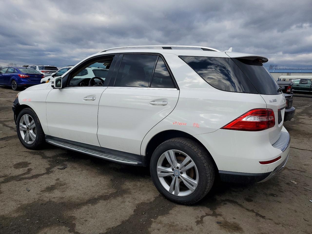 2015 MERCEDES-BENZ ML 350 4MATIC photo 2