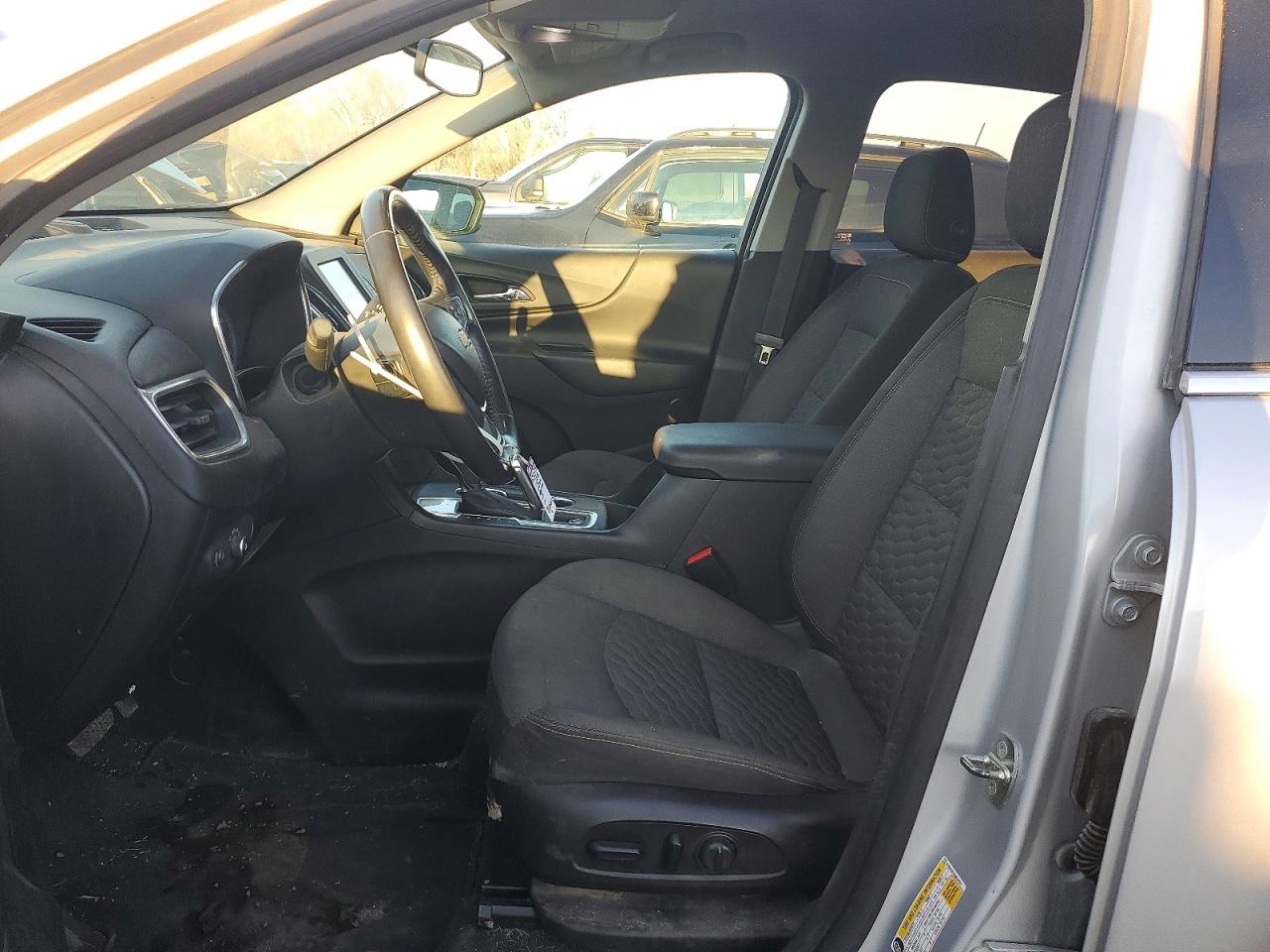 2018 CHEVROLET EQUINOX LT photo 7