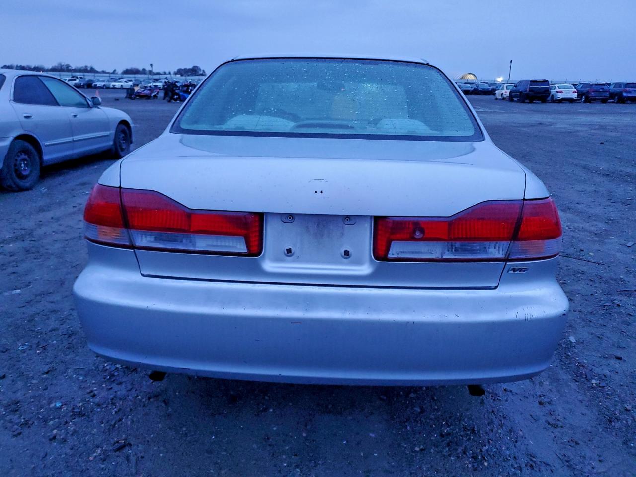 2002 HONDA ACCORD LX photo 6