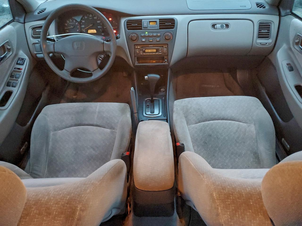 2002 HONDA ACCORD LX photo 8