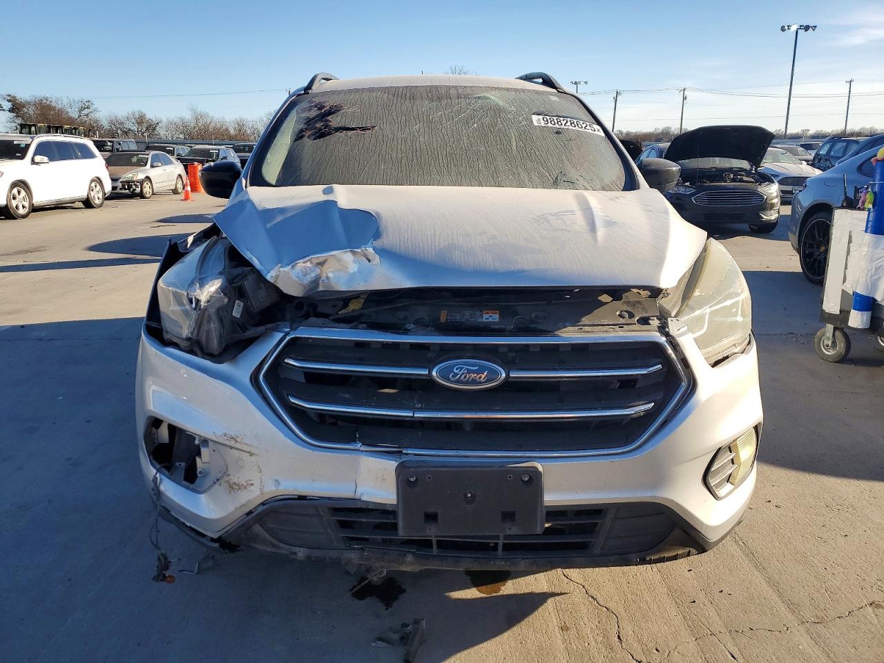 2017 FORD ESCAPE SE photo 5