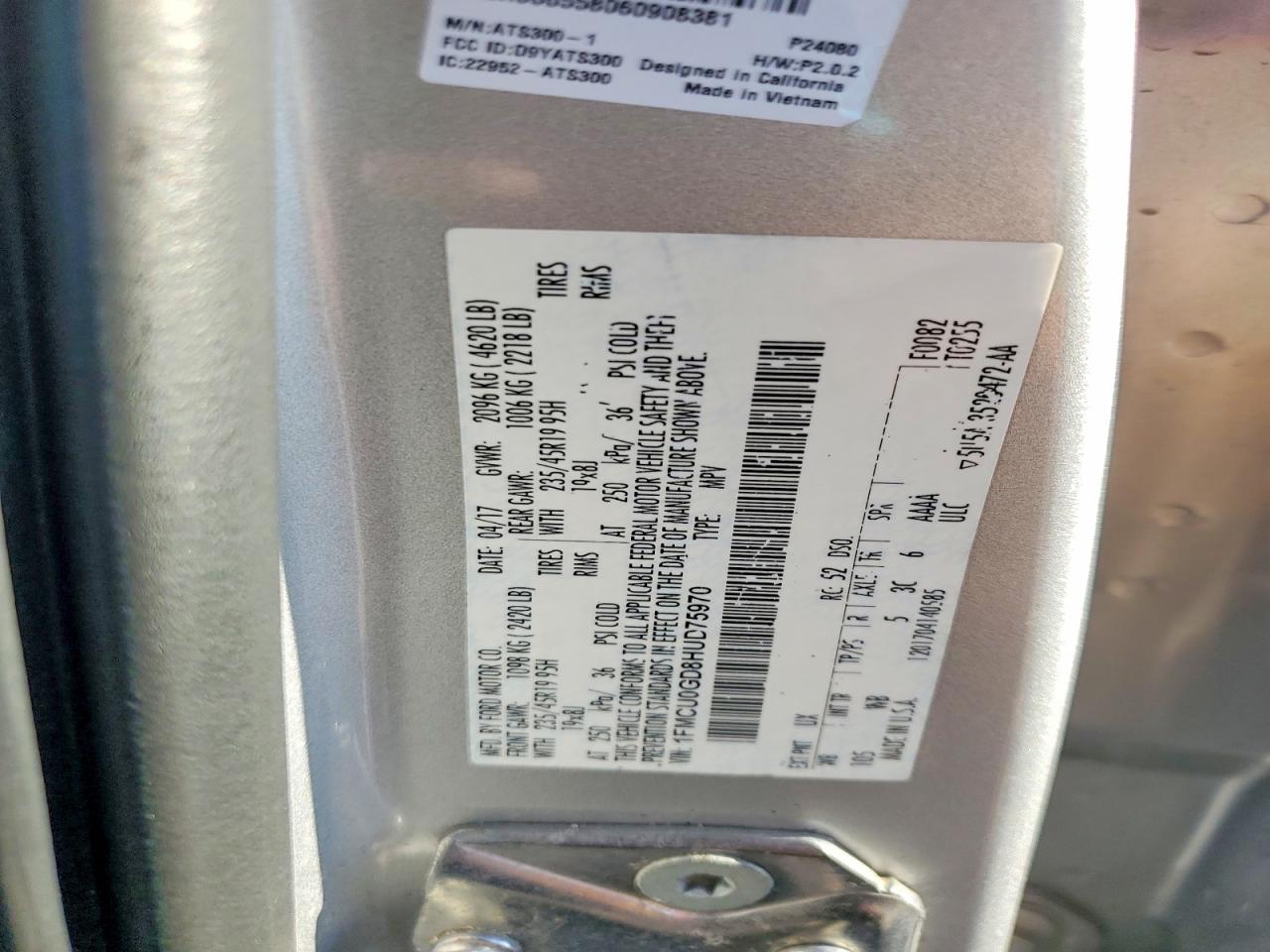 2017 FORD ESCAPE SE photo 13