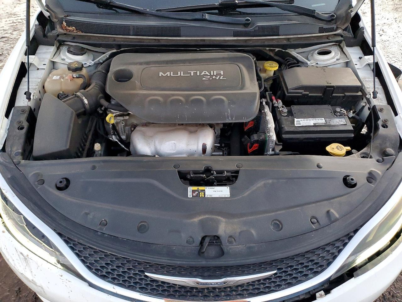 2015 CHRYSLER 200 LIMITED photo 11