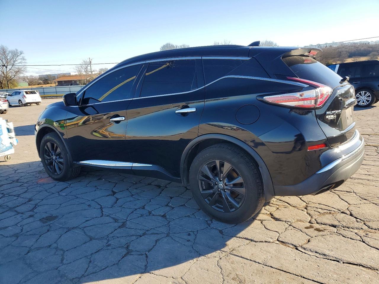 2018 NISSAN MURANO S photo 2