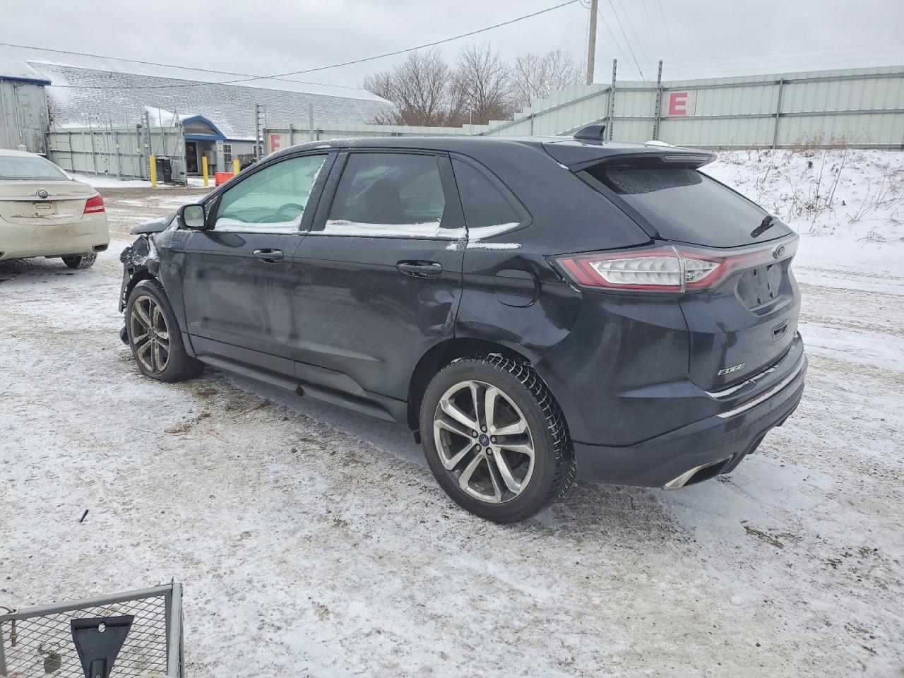 2016 FORD EDGE SPORT photo 2
