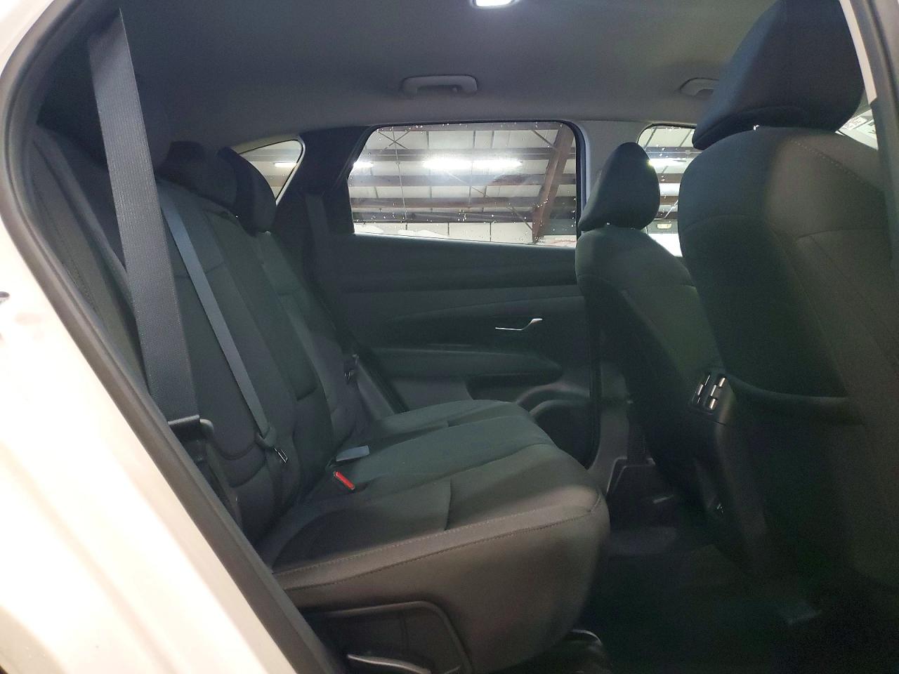 2025 HYUNDAI TUCSON SEL photo 11