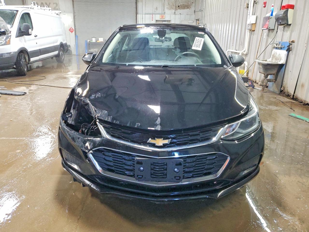 2017 CHEVROLET CRUZE LT photo 5