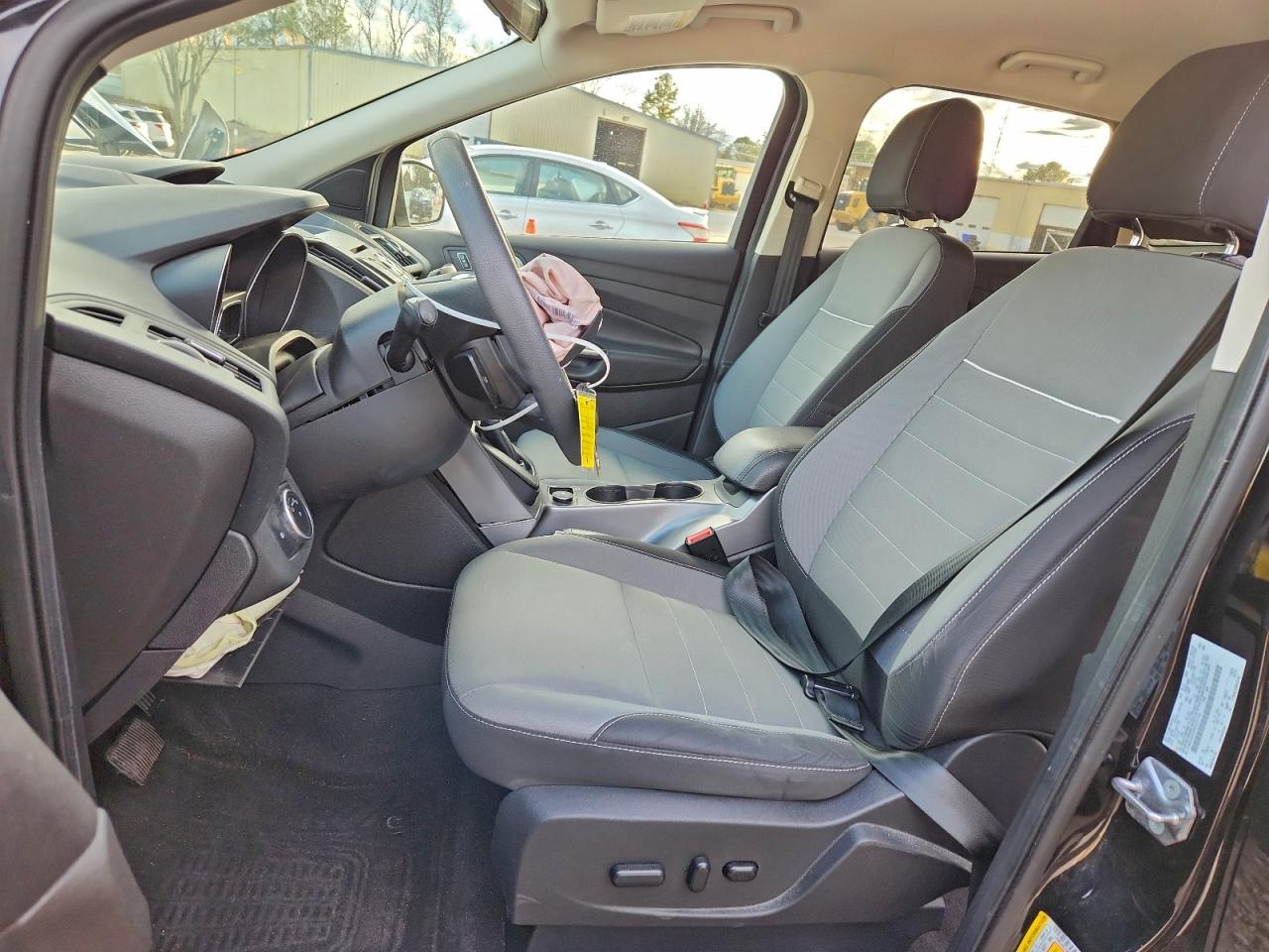 2015 FORD ESCAPE SE photo 7