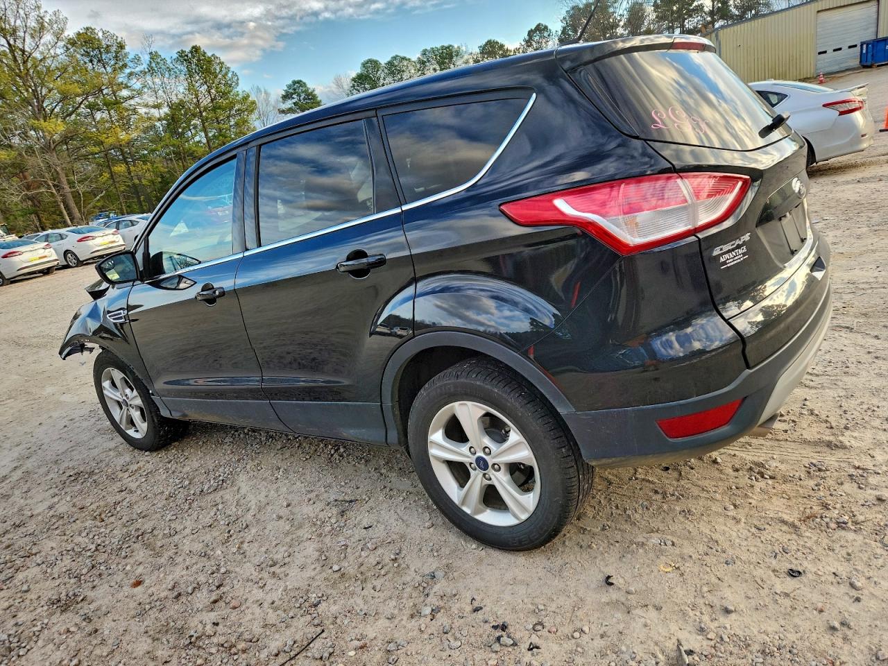 2015 FORD ESCAPE SE photo 2