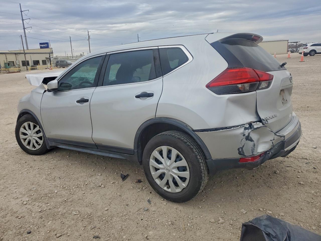 2017 NISSAN ROGUE S photo 2