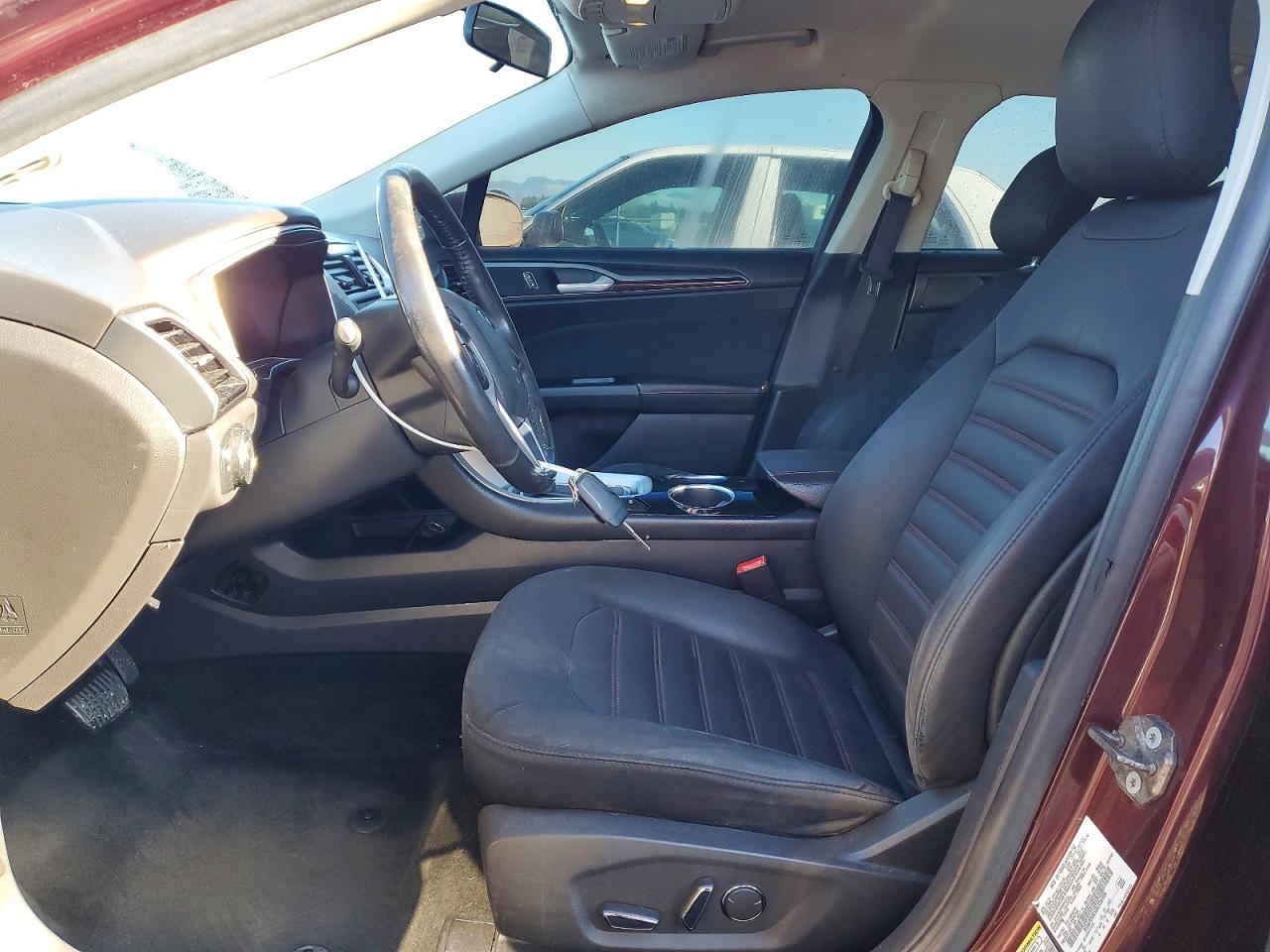 2013 FORD FUSION SE photo 7