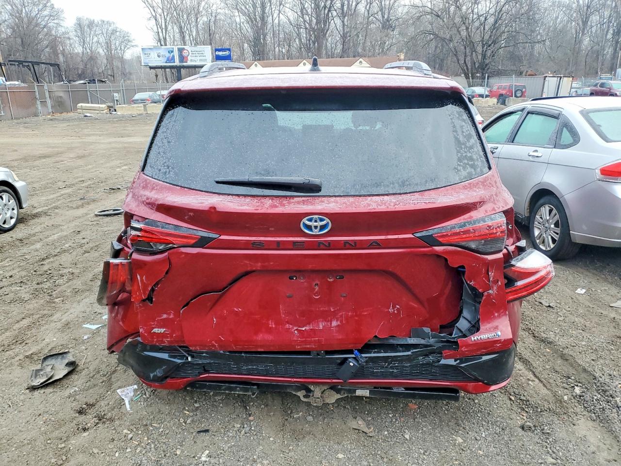 2021 TOYOTA SIENNA photo 6