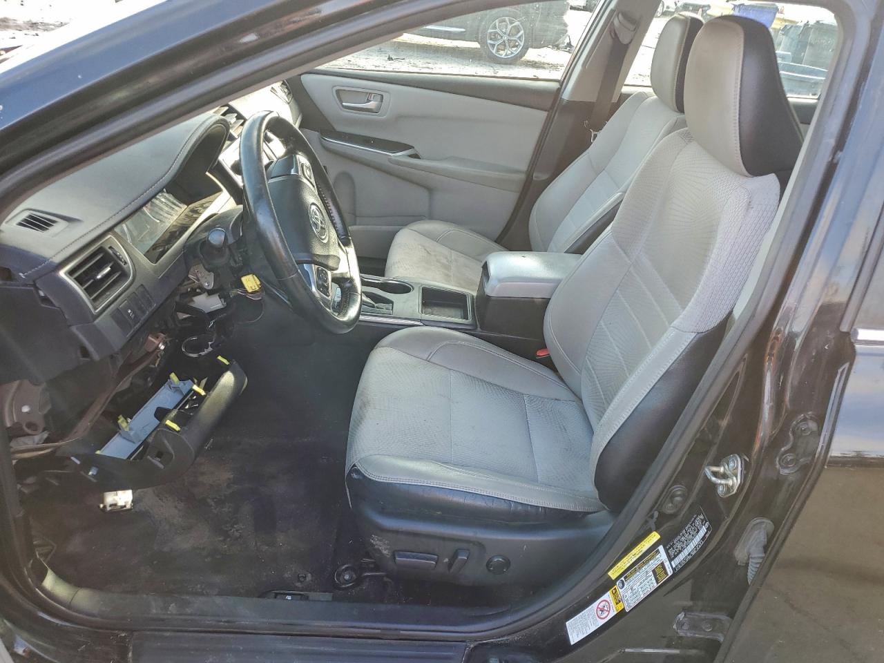 2016 TOYOTA CAMRY LE photo 7
