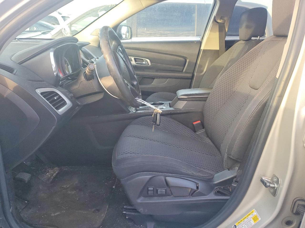 2013 GMC TERRAIN SLE photo 7