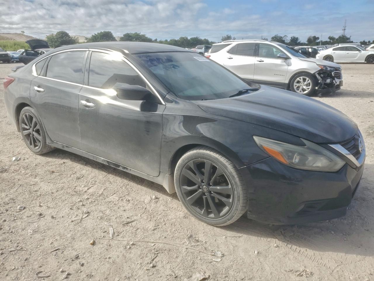 2017 NISSAN ALTIMA 2.5 photo 4