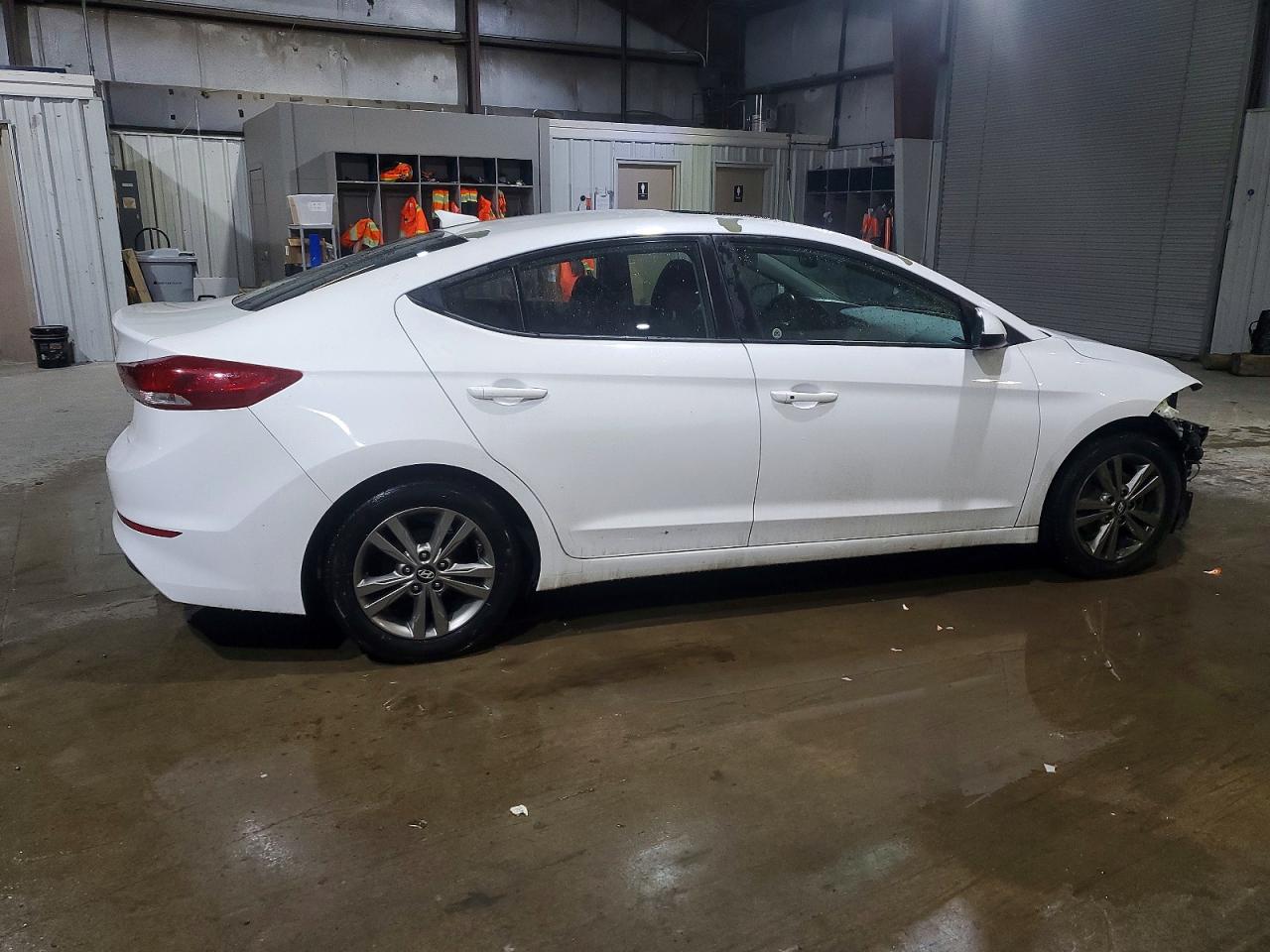 2017 HYUNDAI ELANTRA SE photo 3