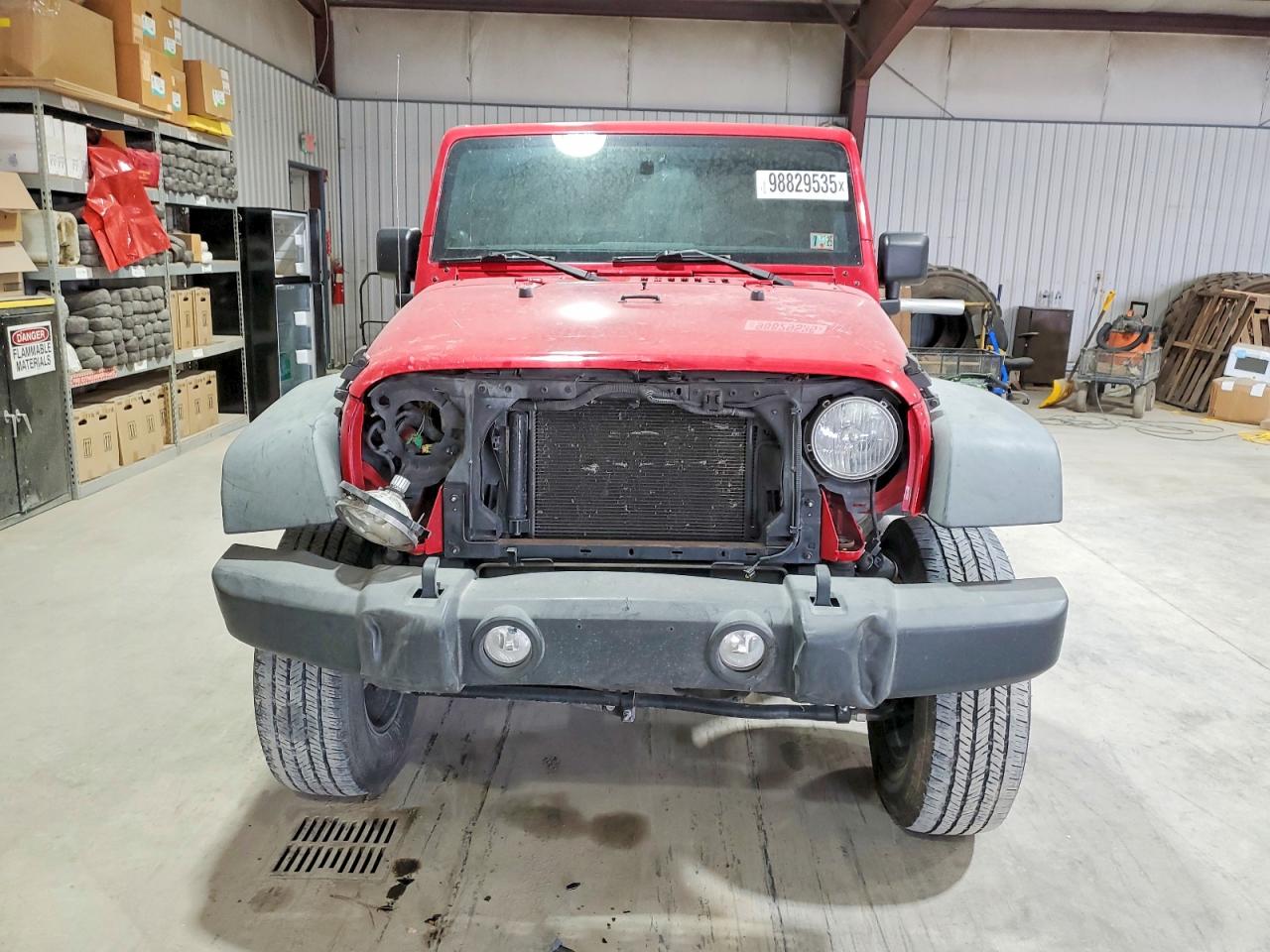 2011 JEEP WRANGLER UNLIMITED SPORT photo 9