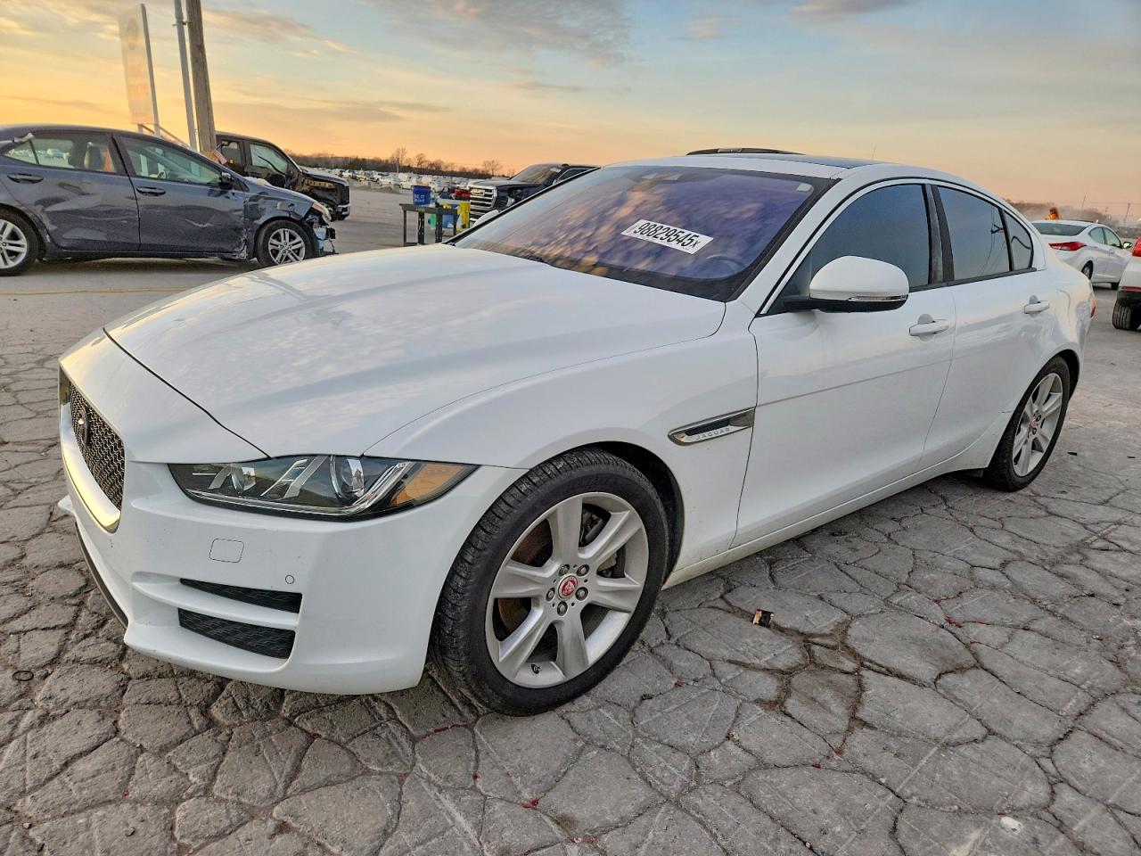 2017 JAGUAR XE