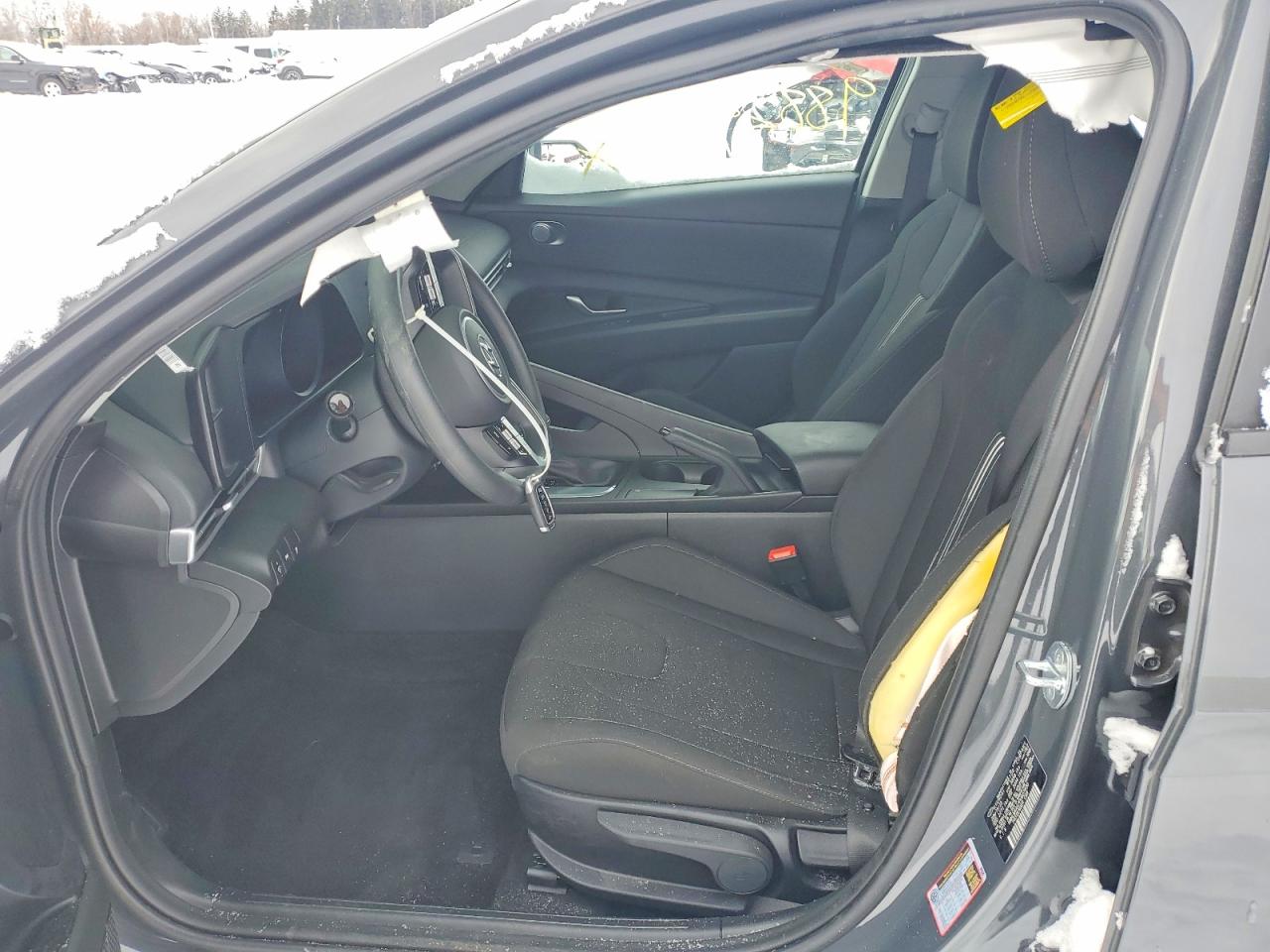 2023 HYUNDAI ELANTRA SEL photo 7
