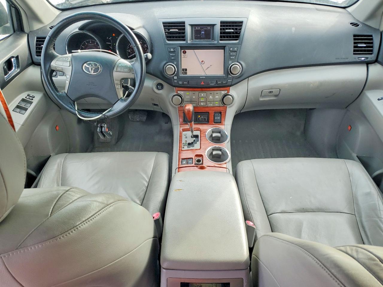 2010 TOYOTA HIGHLANDER LIMITED photo 8