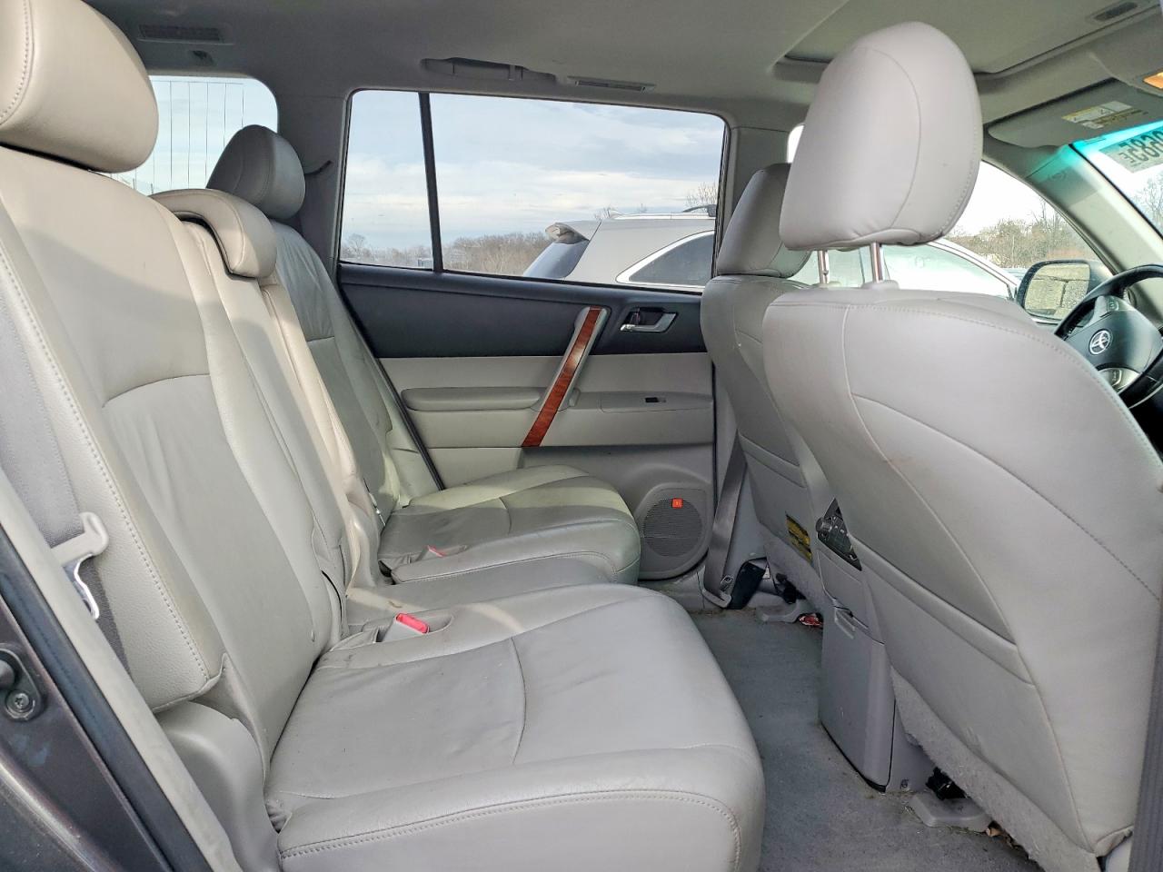 2010 TOYOTA HIGHLANDER LIMITED photo 11