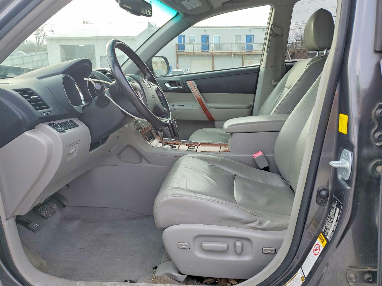 2010 TOYOTA HIGHLANDER LIMITED photo 7