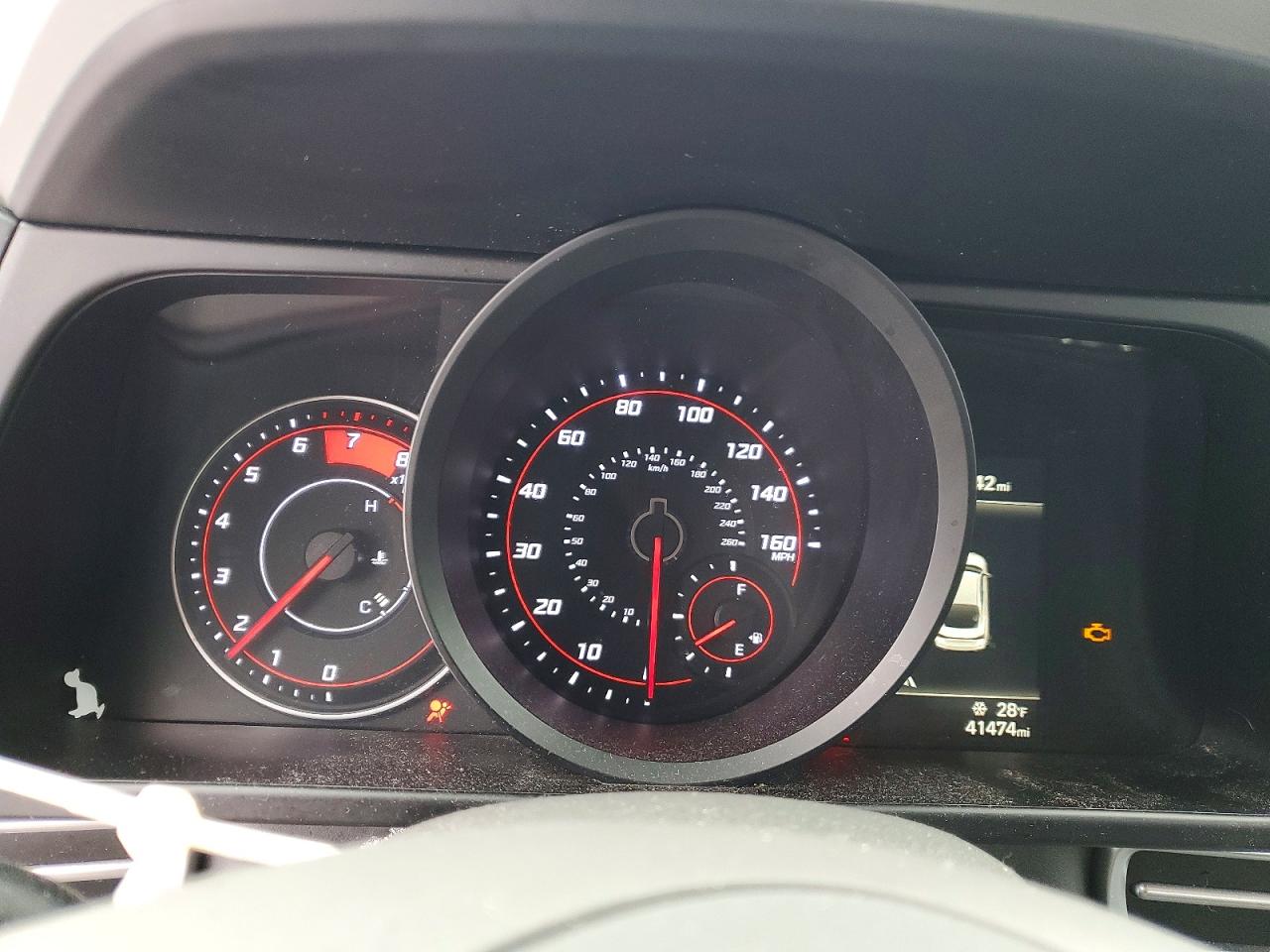 2022 HYUNDAI ELANTRA SEL photo 17