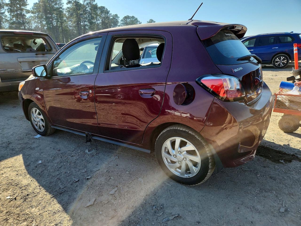 2024 MITSUBISHI MIRAGE ES photo 3