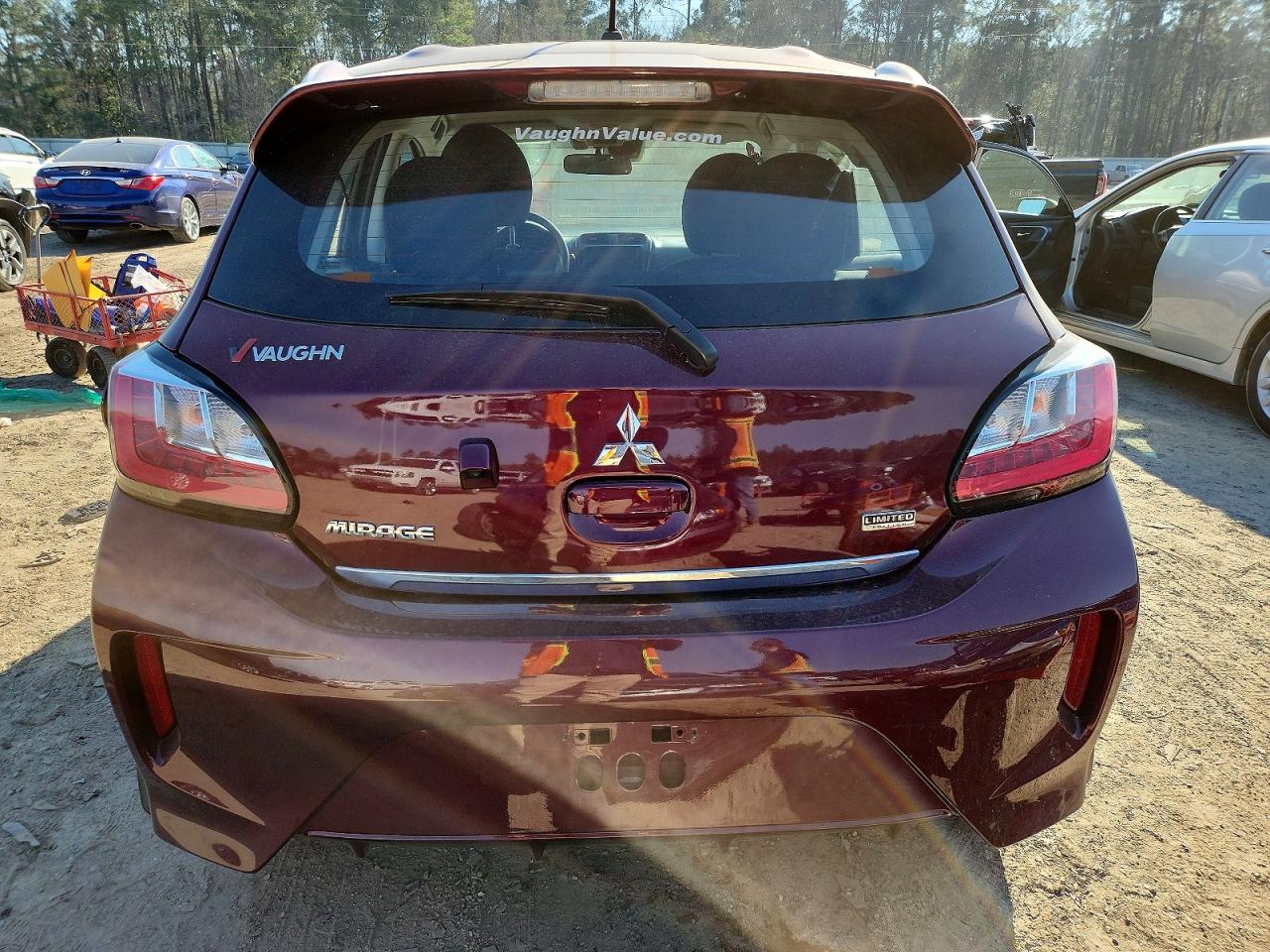 2024 MITSUBISHI MIRAGE ES photo 11