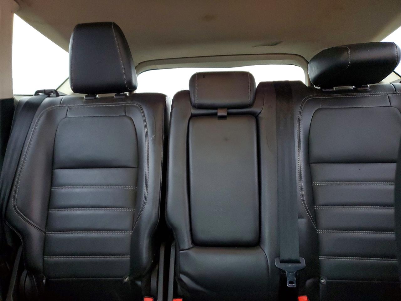 2017 FORD ESCAPE TITANIUM photo 10