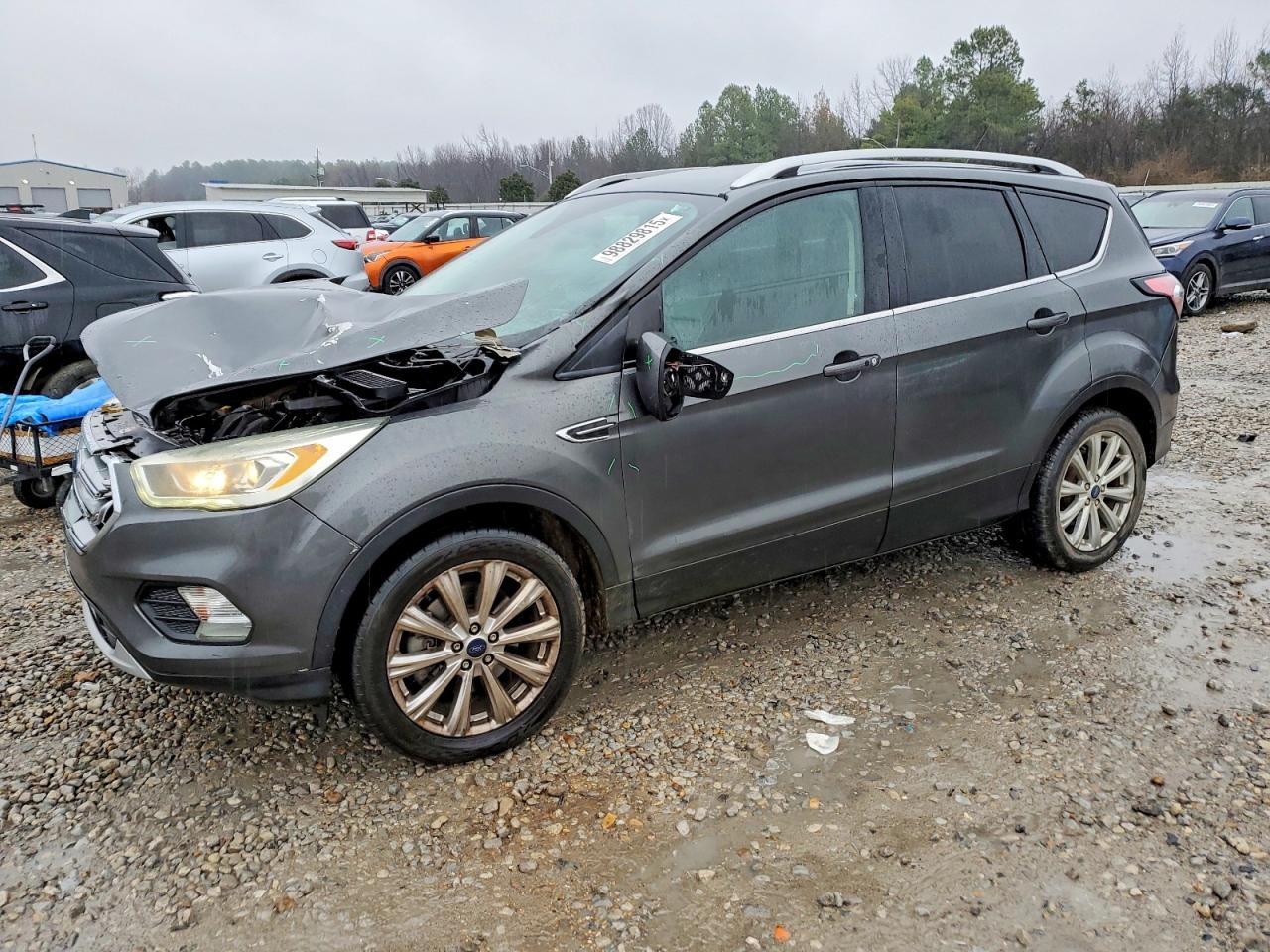 2017 FORD ESCAPE