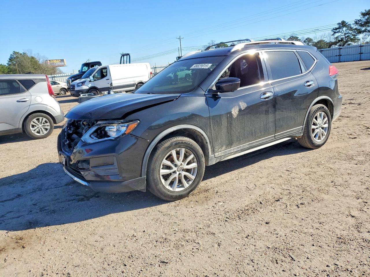 2017 NISSAN ROGUE