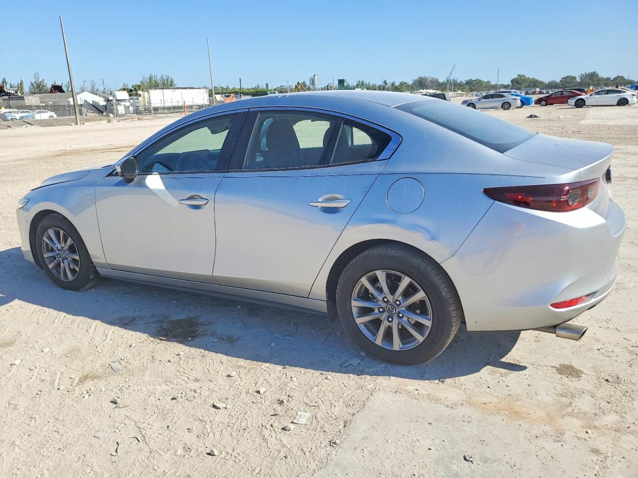 2019 MAZDA 3 photo 2